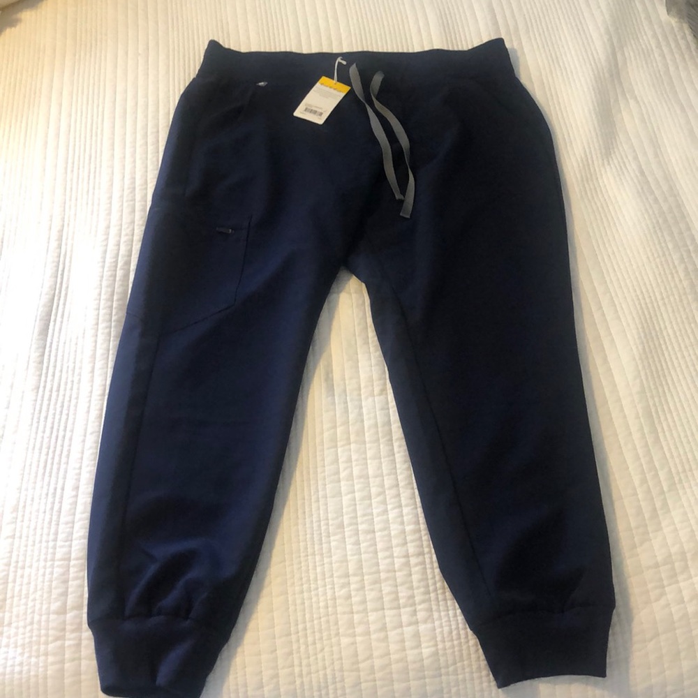 FIGS Zamora Jogger Scrub Pants